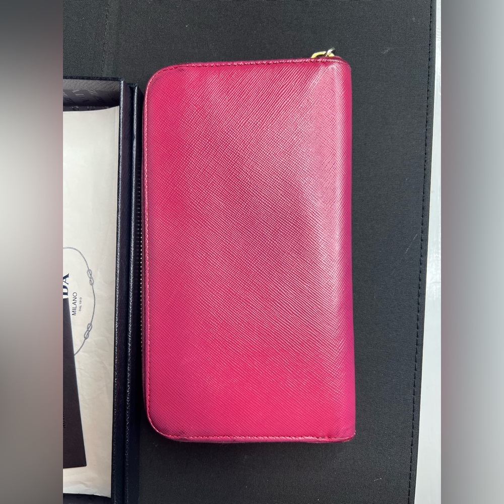 PRADA wallet - Picture 7 of 13